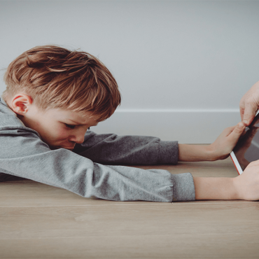Kid’s screen time: It’s okay, you don’t need to burn all your gadgets